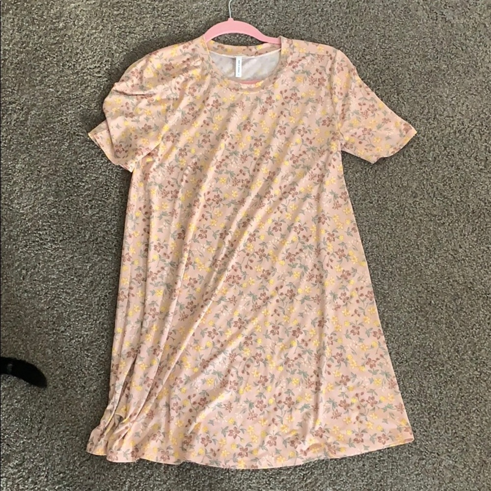 Floral dress - never been worn.